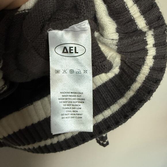 Aelfric Eden Womens Cardigan Sweater Medium Gray Patches Academia Collegiate - Picture 5 of 7